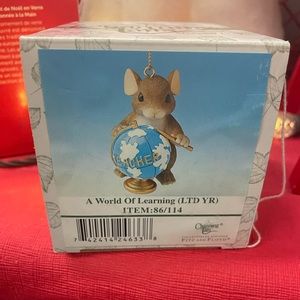 Fitz and Floyd Charming Tails “A World of Learning “ NIB
